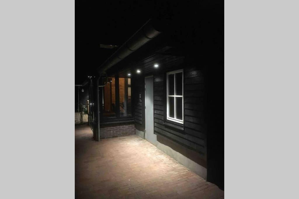Uniek Houten Huis Nabij Bos En Plassen Hollandsche Rading Екстер'єр фото