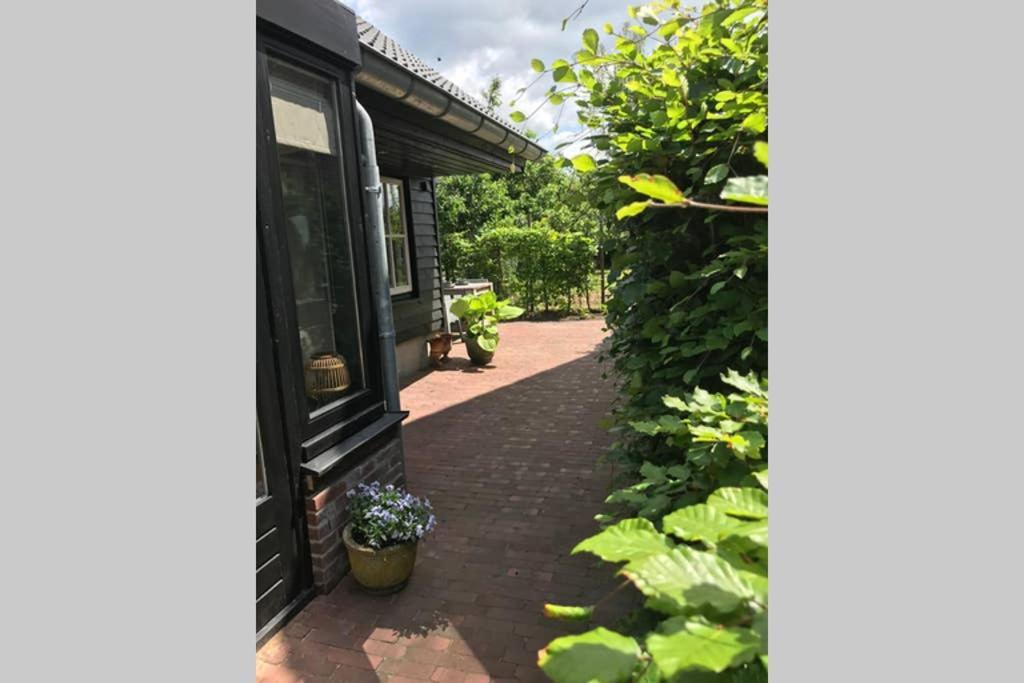 Uniek Houten Huis Nabij Bos En Plassen Hollandsche Rading Екстер'єр фото